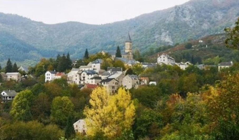 Bed and Breakfast La Bouletiere Dourbies Екстер'єр фото